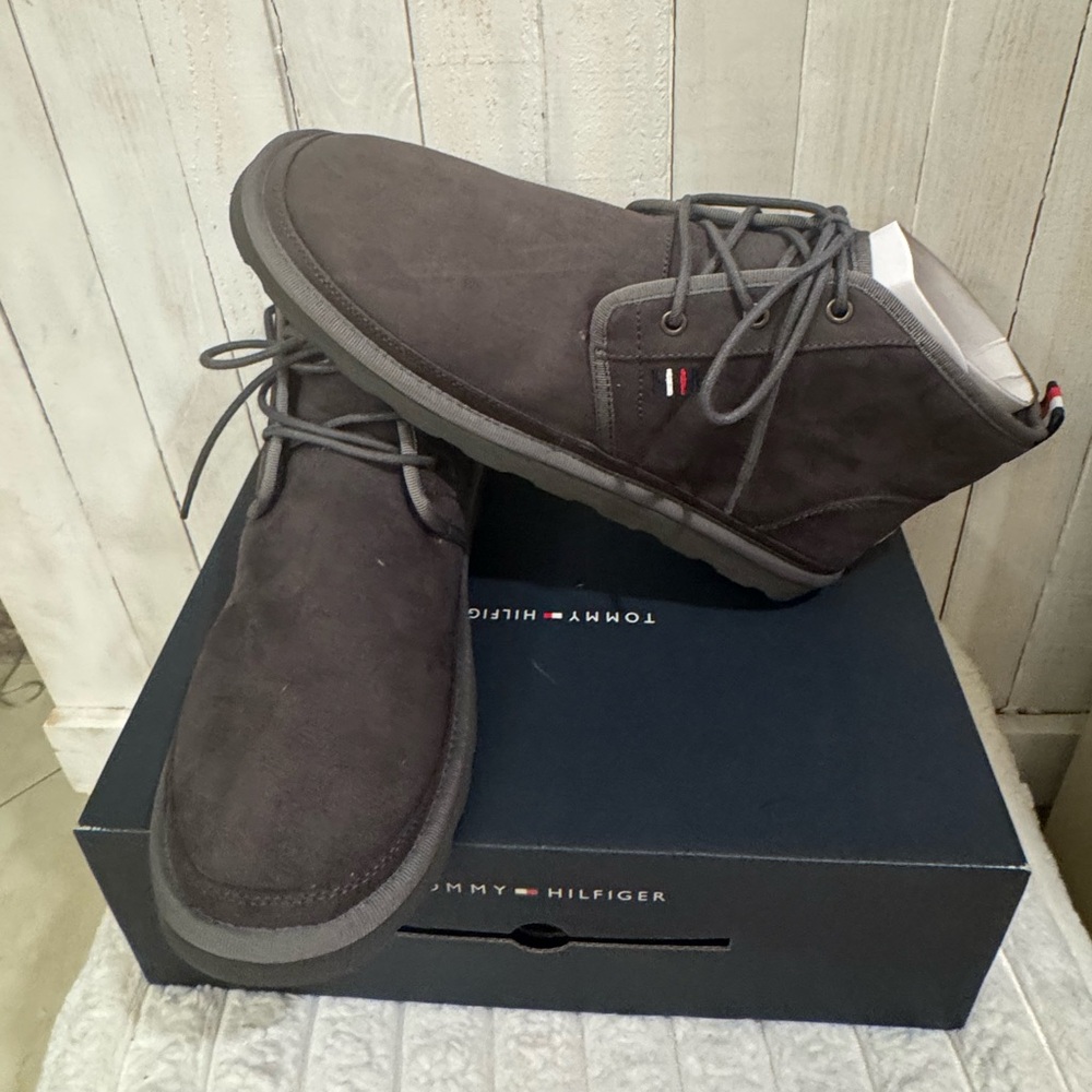 Tommy Hilfiger Men’s Welsh Fashion Boot - Size 12 - Dark Brown